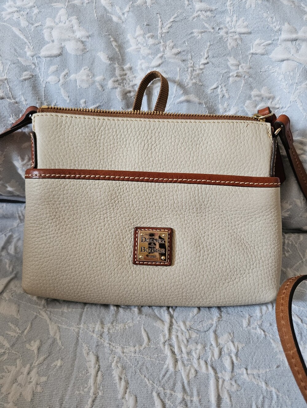 DOONEY & BOURKE Purse GINGER POUCHETTE Oyster Handbag